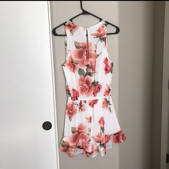 🆕 Show Me Your Mumu Romper - Picture 6 of 6